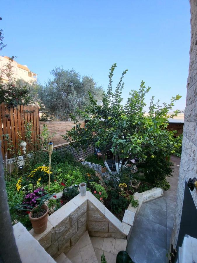 Maria'S Guesthouse - Uphill View Of Nazareth F Exterior photo