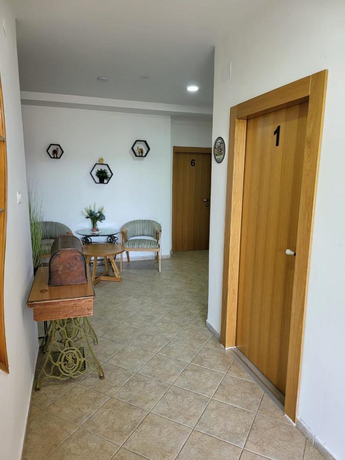 Maria'S Guesthouse - Uphill View Of Nazareth F Exterior photo